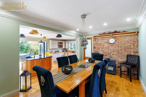 16 Mill Close, Poynings, Brighton, BN45 7AF