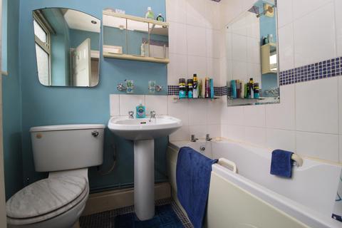 2 bedroom terraced house for sale, Alaska Street, Hull HU8