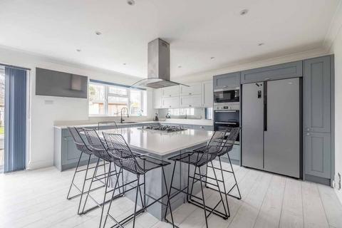 2 Broken Furlong, Eton, Windsor, SL4 6PD