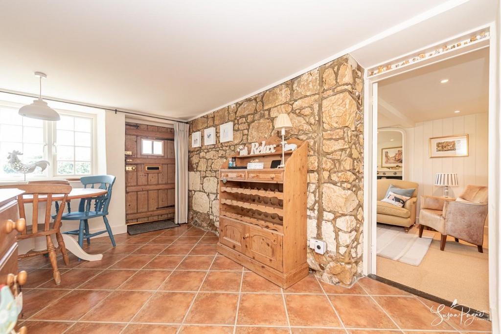 Entrance/Dining Hall