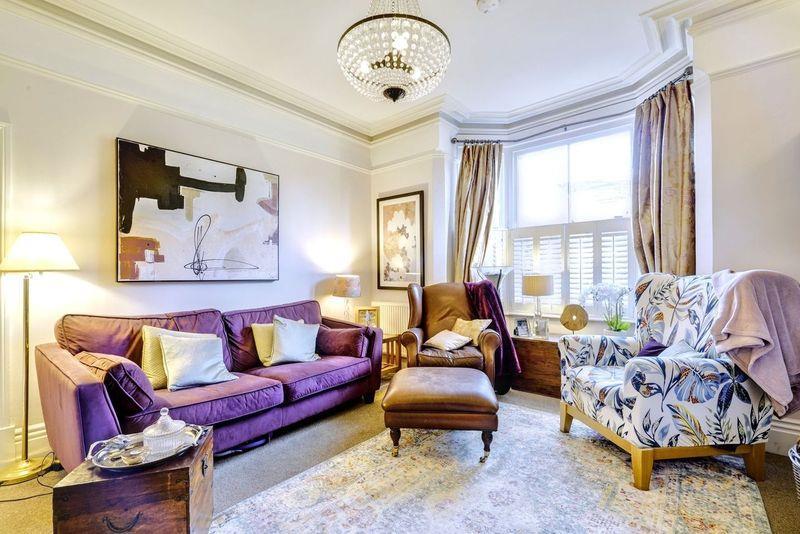 Lounge/Sitting Room