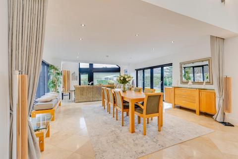 2 Cwrt Llanfleiddan, Llanblethian, Cowbridge, CF71 7JZ
