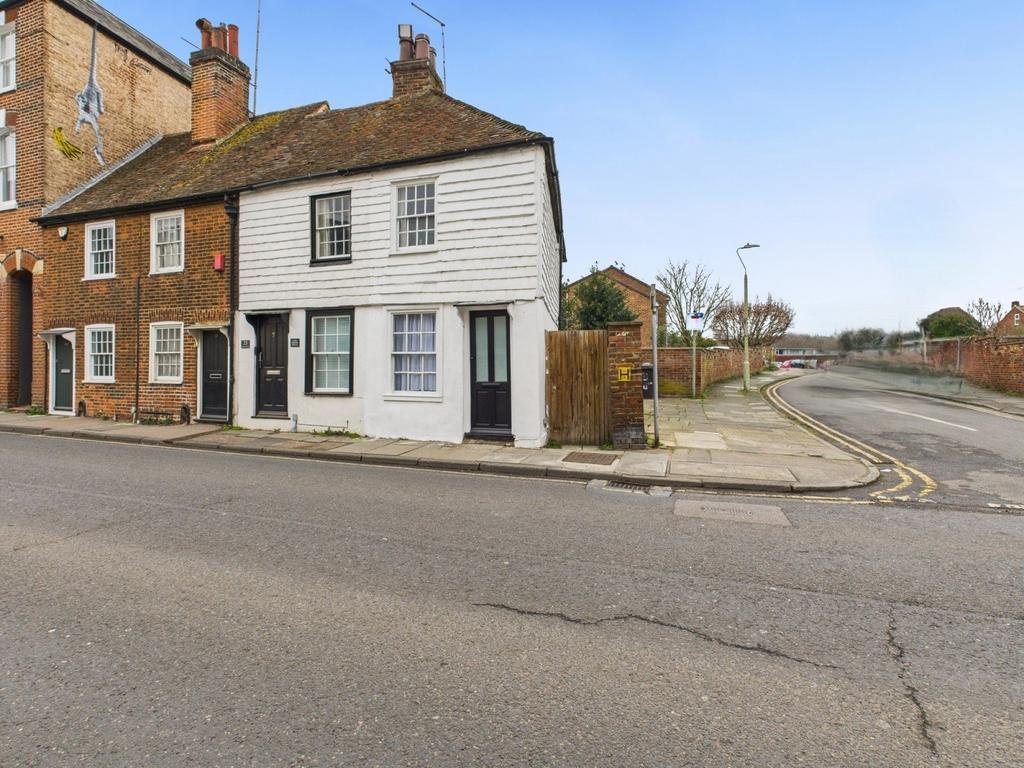 20 London Road, Canterbury, Kent, CT2 8 LN