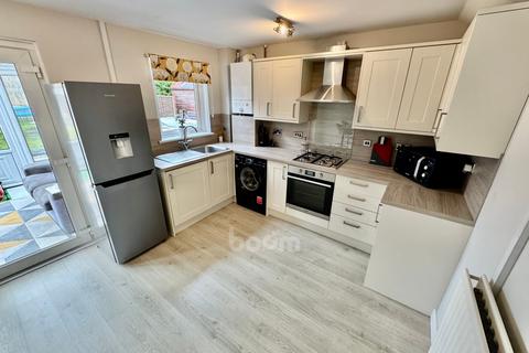 8 Denholm Way, Beith, KA15 1BN