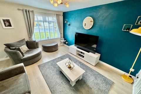 8 Denholm Way, Beith, KA15 1BN