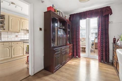 13 Sherborne Road, Sutton, SM3 9QA