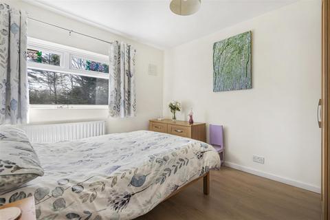 13 Sherborne Road, Sutton, SM3 9QA