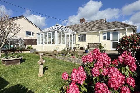 8 Meadow Park, Trewoon, St Austell, PL25 5SR