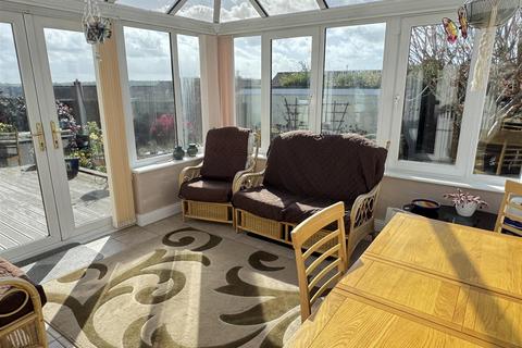 8 Meadow Park, Trewoon, St Austell, PL25 5SR