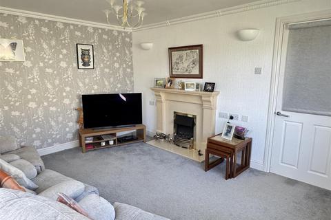 8 Meadow Park, Trewoon, St Austell, PL25 5SR