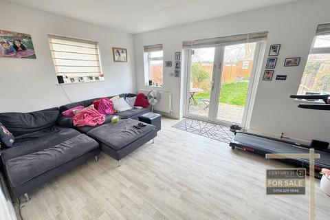 2 Sutton Way, Hounslow, TW5 0JA