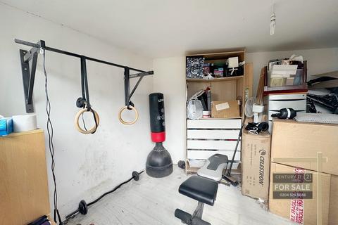 2 Sutton Way, Hounslow, TW5 0JA
