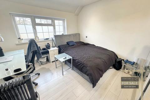 2 Sutton Way, Hounslow, TW5 0JA