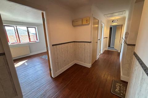 2 bedroom flat to rent, Henry Bird Way, Southbridge, Northampton, NN4