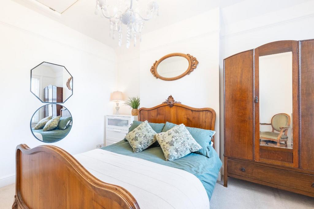 Bedrooms-4.jpg