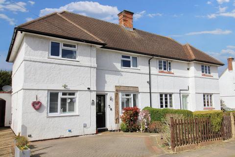 4 bedroom semi-detached house for sale, Hillbrow, Letchworth Garden City, SG6