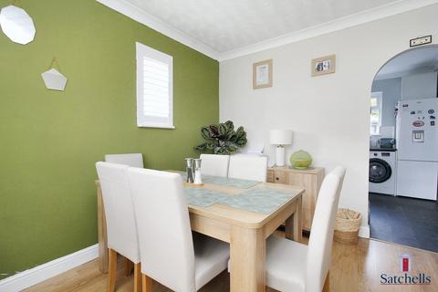 4 bedroom semi-detached house for sale, Hillbrow, Letchworth Garden City, SG6