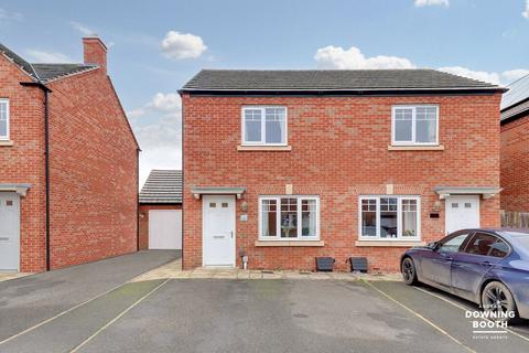 27 Tye Road, Fradley, Lichfield, WS13 8GW