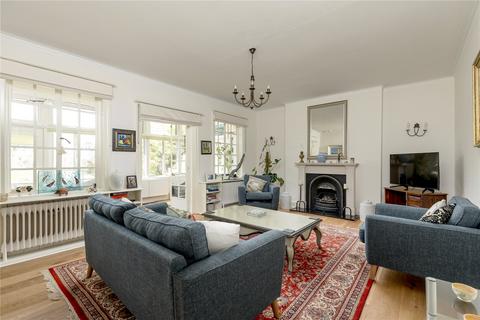10a Braid Avenue, Edinburgh, EH10 6EF