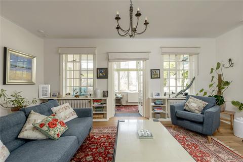 10a Braid Avenue, Edinburgh, EH10 6EF