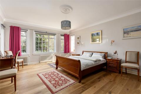 10a Braid Avenue, Edinburgh, EH10 6EF