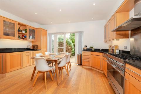 24 First Cross Road, Twickenham, TW2 5QA