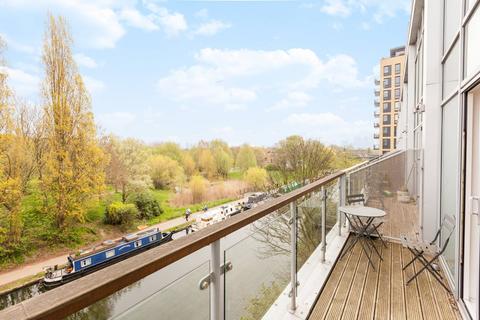 2 bedroom maisonette to rent, Palmers Road, Bethnal Green, London, E2
