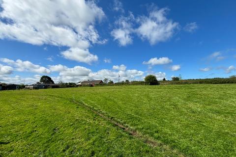 undefined, Cwrtnewydd, Llanybydder, SA40