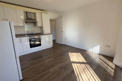 1 bedroom apartment to rent, Hawthorne Road, Bootle