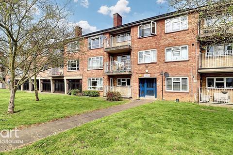 Paston Ridings, Peterborough