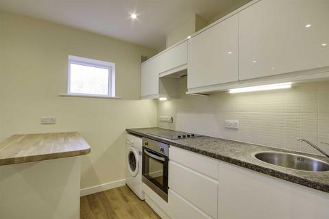 1 bedroom flat to rent, Redworth Court, Upper Accommodation Road, Leeds