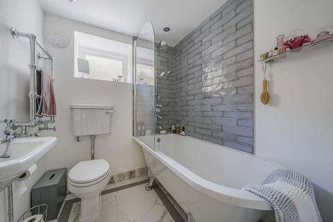 365 Hackney Road, London, E2 8PR