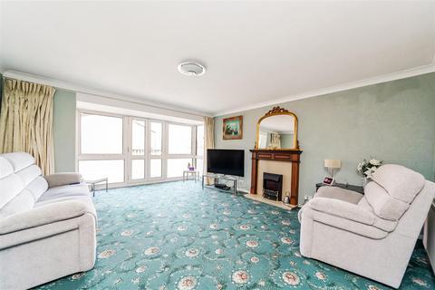 4 bedroom townhouse for sale, Hungerdown, London E4