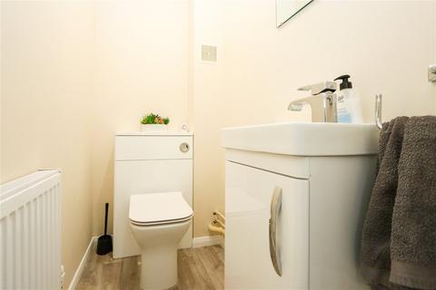 29 Brackendene, Bradley Stoke, Bristol, BS32 9DJ