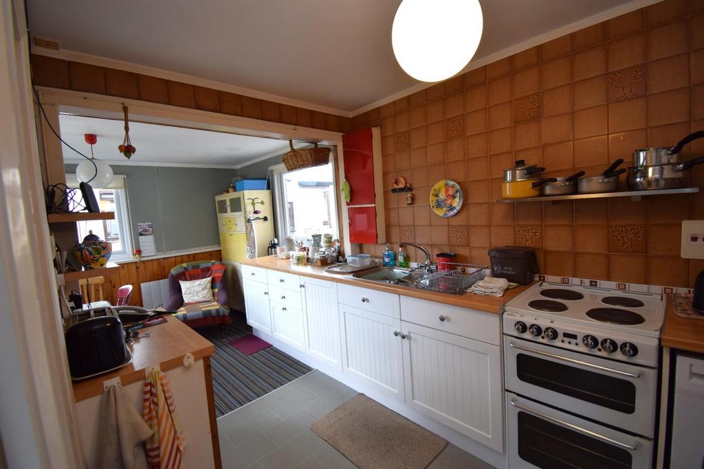 Kitchen / Diner