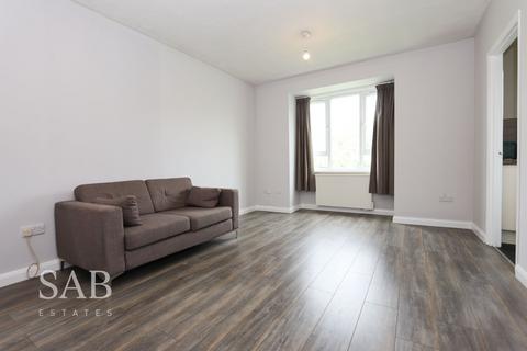 62 Frensham Close, Southall, UB1 2YQ