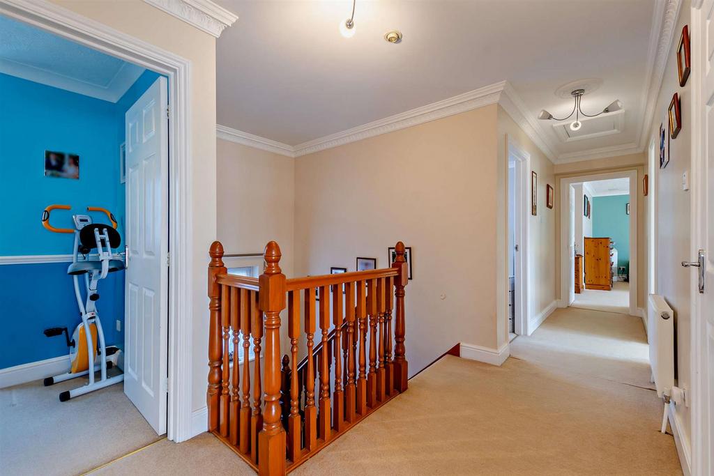 8641090-interior14-800.jpg