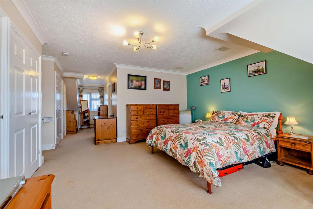 8641090-interior11-800.jpg