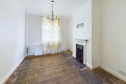 113 Tredworth Road, Gloucester, GL1 4QU