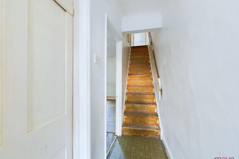 113 Tredworth Road, Gloucester, GL1 4QU