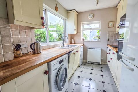 4 bedroom semi-detached house for sale, The Drive, Collier Row, RM5