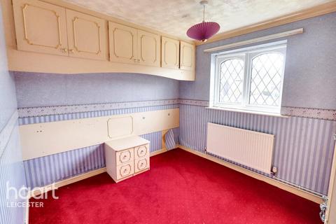 3 bedroom detached bungalow for sale, Lindum Close, Leicester