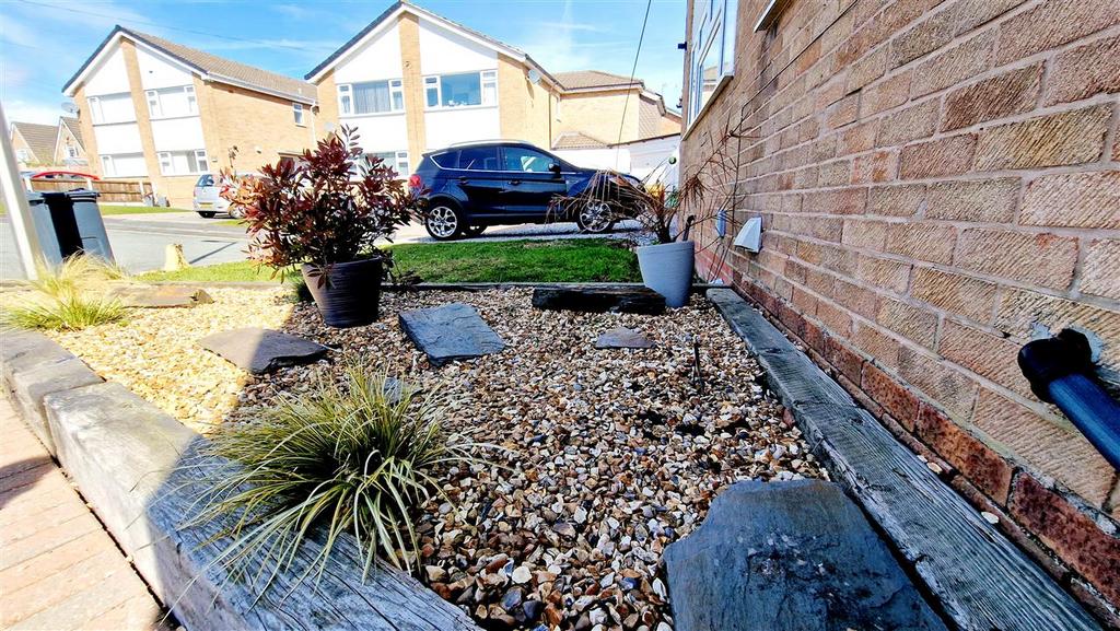 Front garden view
