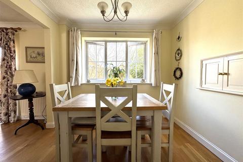 4 bedroom detached house for sale, Pippin Close, Newent GL18