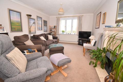 2 Eager Way, Exminster, Exeter, EX6 8TJ