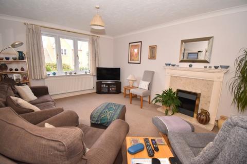 2 Eager Way, Exminster, Exeter, EX6 8TJ