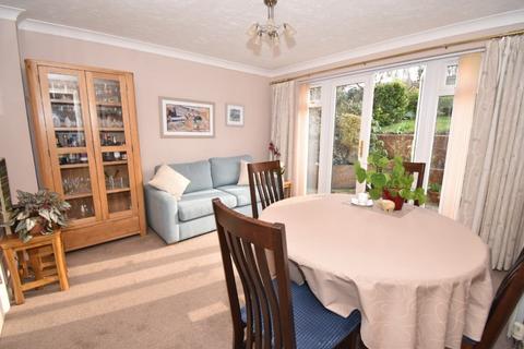 2 Eager Way, Exminster, Exeter, EX6 8TJ