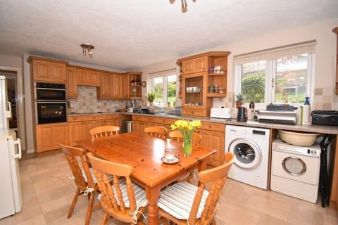 2 Eager Way, Exminster, Exeter, EX6 8TJ