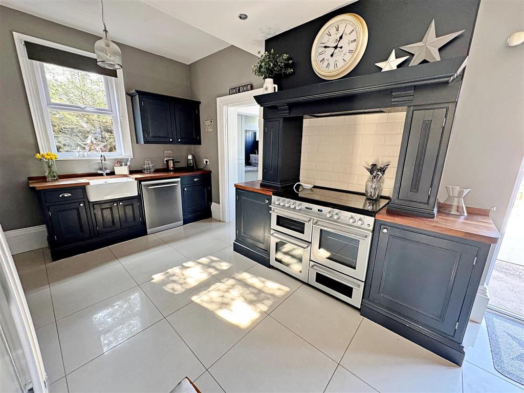 Kitchen area