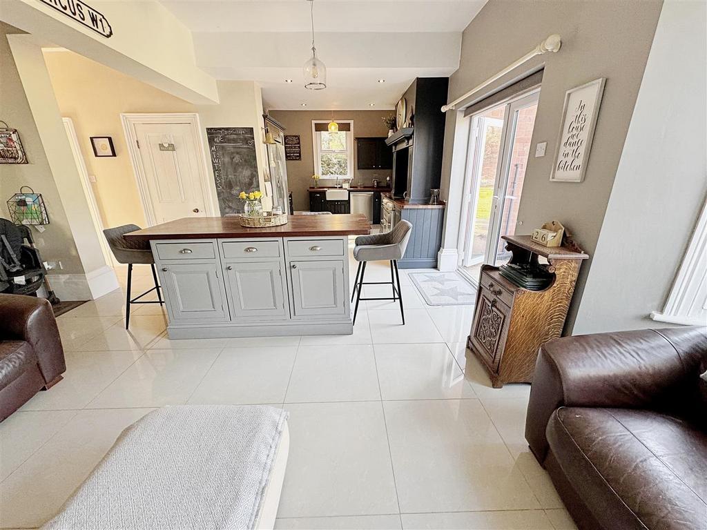 Kitchen area